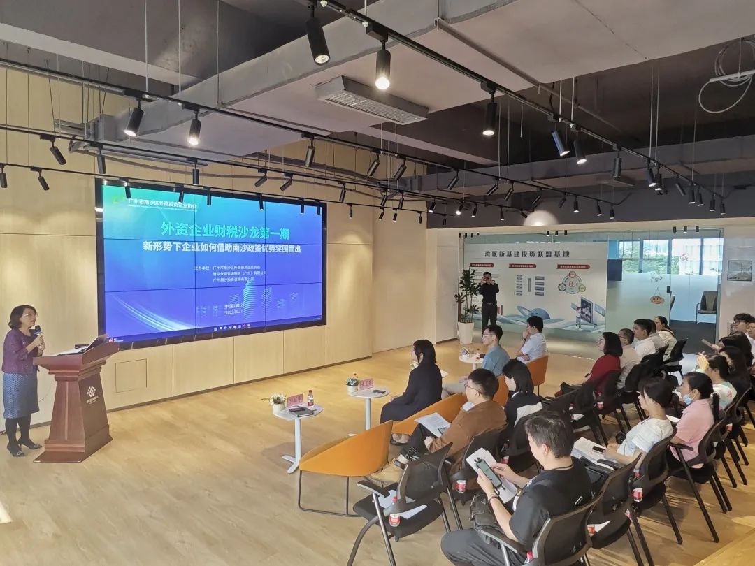 1700013976688854.jpg 640.jpg